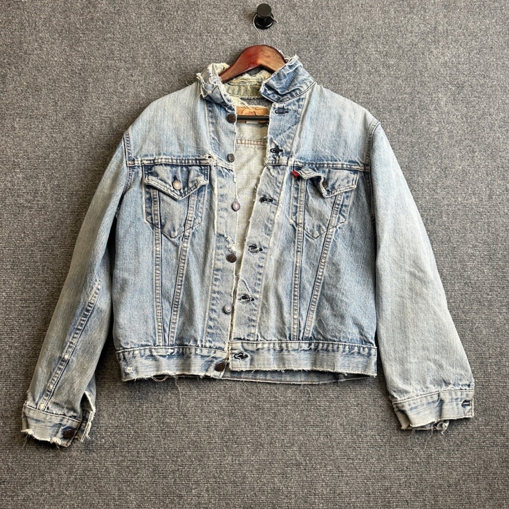 Vintage Levis Denim Trucker Jacket Mens L Blue Distressed USA‎ Made 80s Thrashed